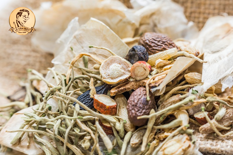 Chữa viêm mũi dị ứng bằng đông y