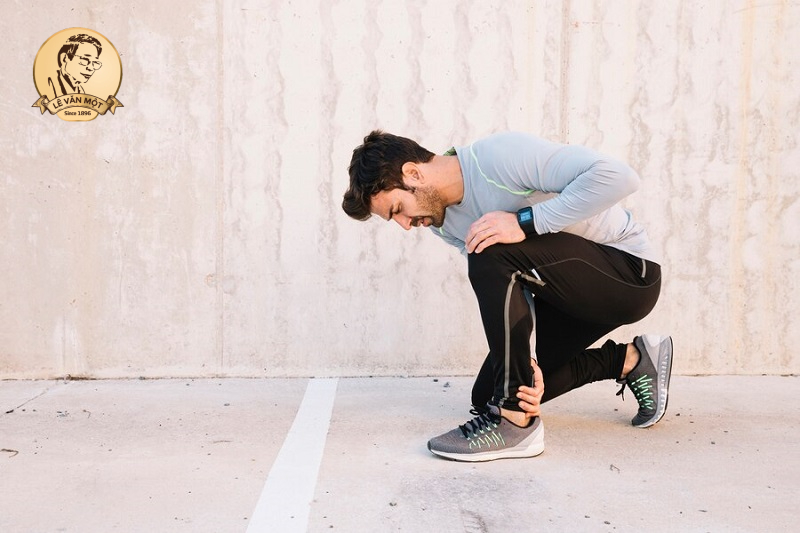 Đau căng cơ bắp chân