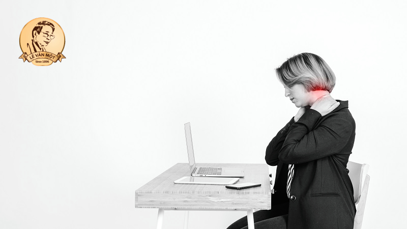 Nguyên nhân đau nửa đầu vai gáy Nguyên nhân đau nửa đầu vai gáy