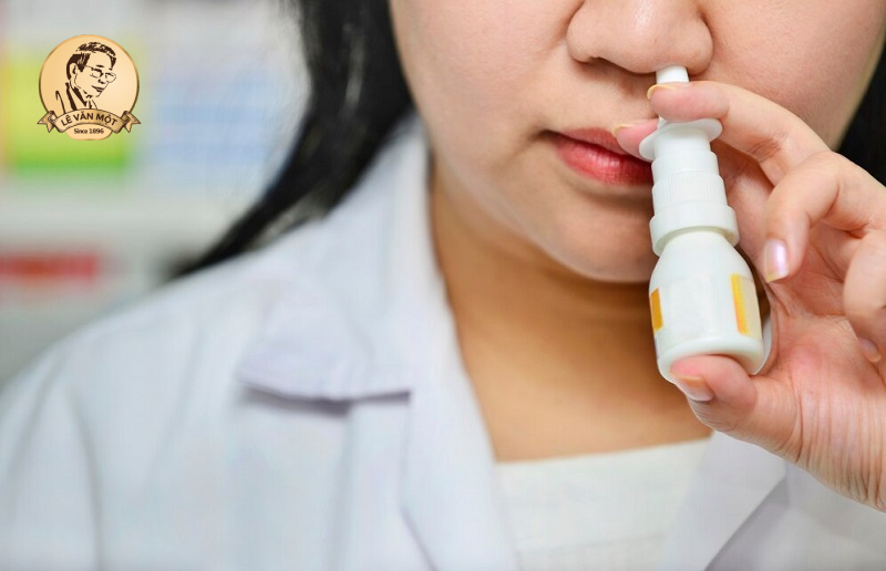 Thuốc xịt mũi điều trị viêm xoang Thuốc xịt mũi điều trị viêm xoang